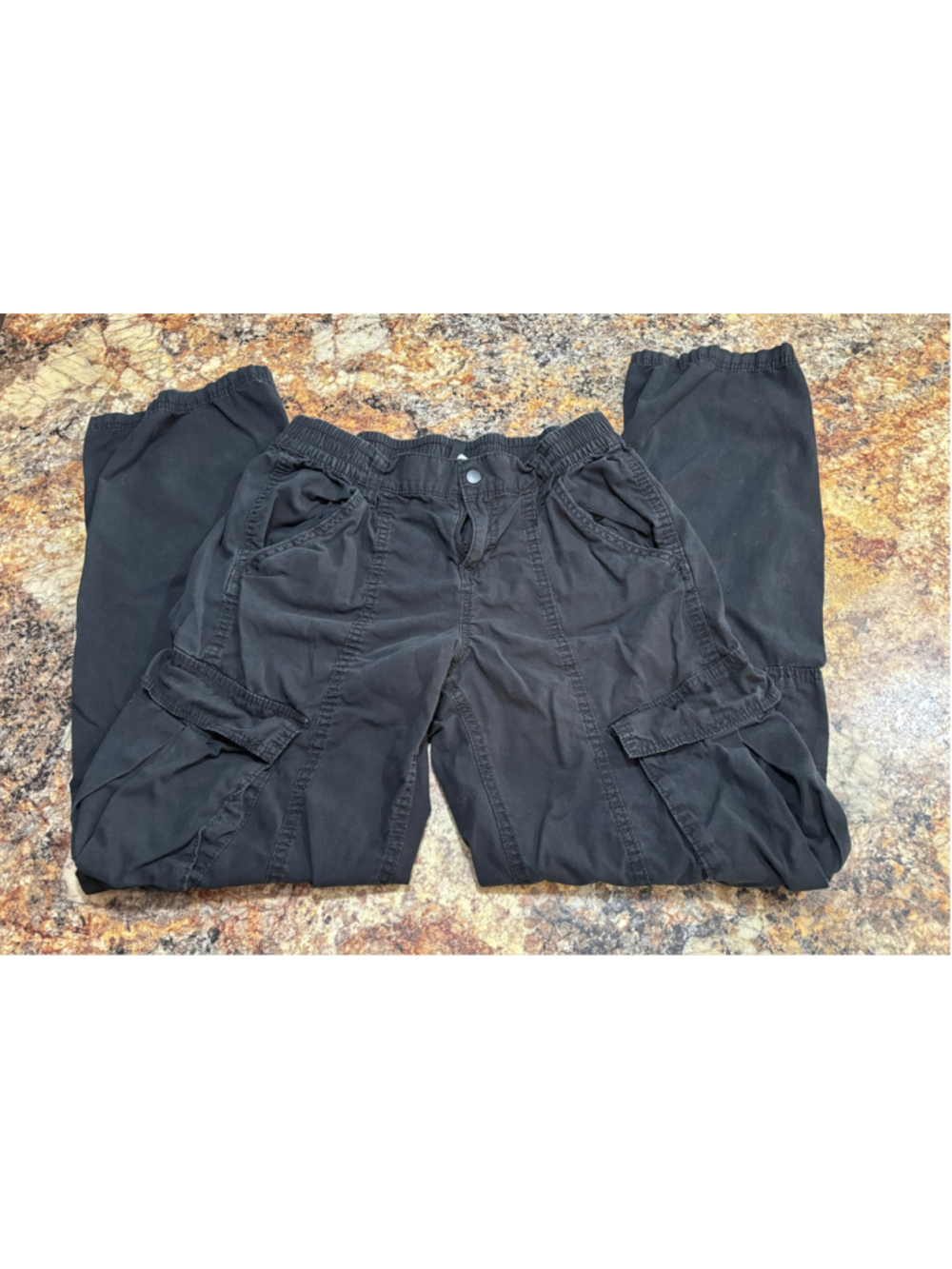 H&M Divided Black Cargo Jogger Pants Women’s Size 4 Cotton Utility